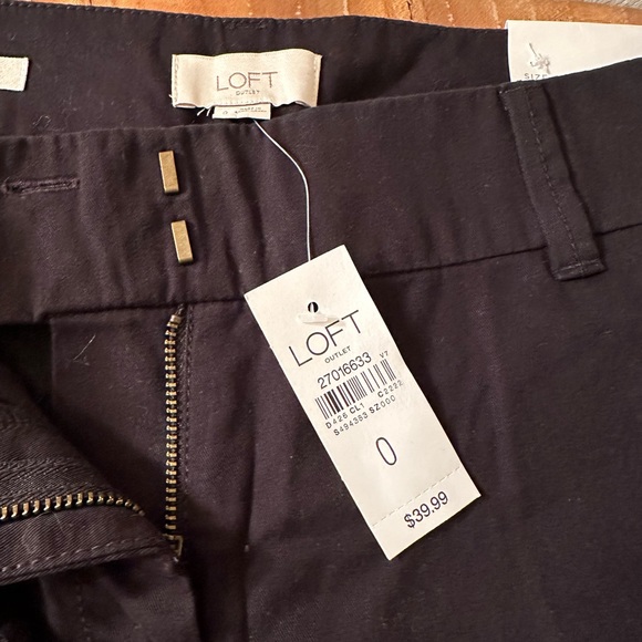 Black 6” Loft shorts - Picture 5 of 5